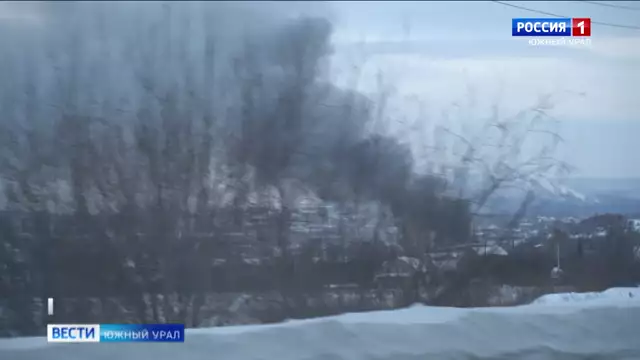 Цех по обработке дерева горит в Челябинской области