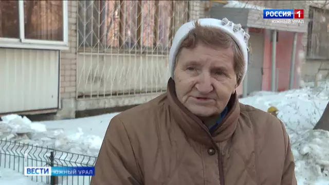 Заммэра Челябинска лично проверил, как убирают сосульки и снег