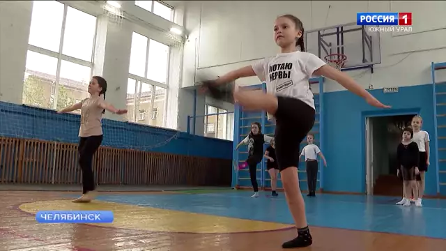 Новые профессии осваивают школьники Челябинска в трудовых лагерях