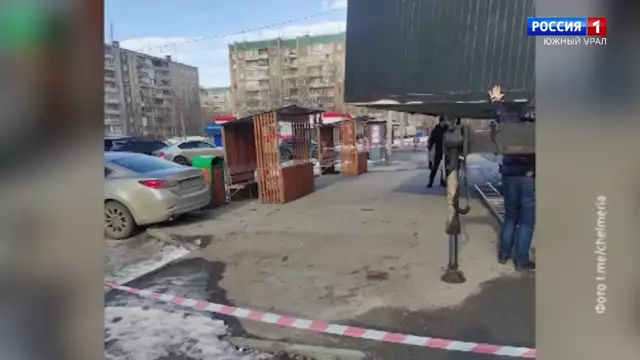 Незаконные ларьки демонтируют в Челябинске